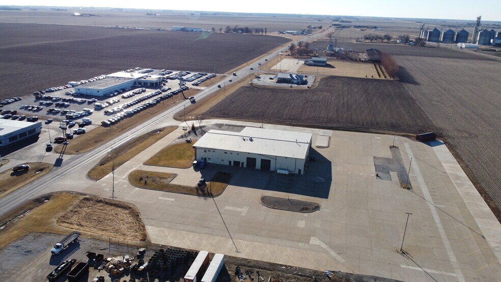 More Photos Of 1065 W Center St, Eureka Warehouse For Sale