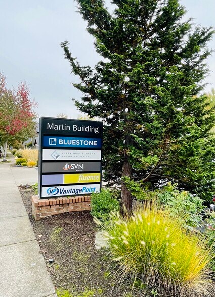 More Photos Of 9430 SW Coral St, Tigard Office For Lease