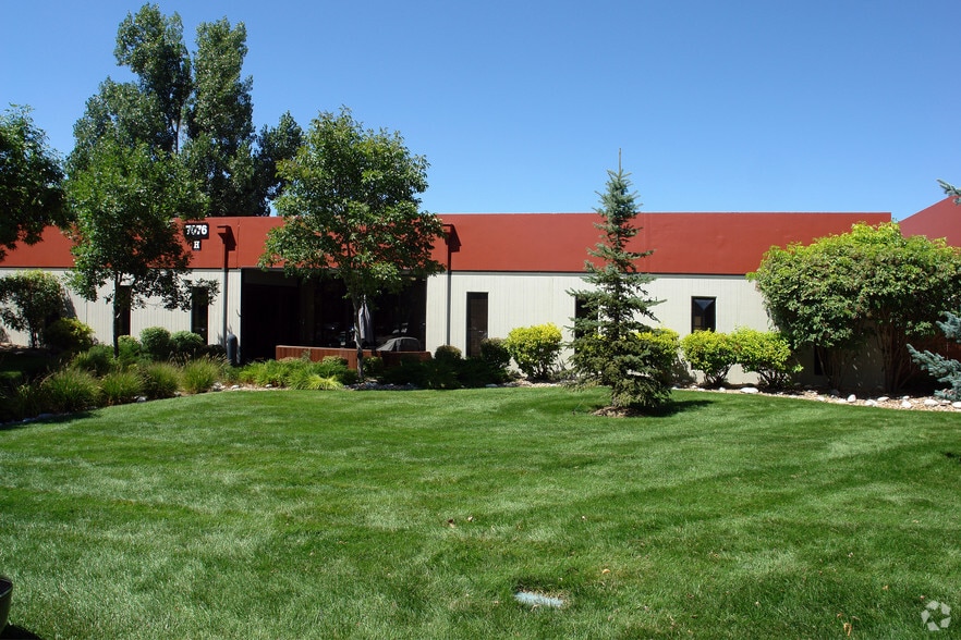 More Photos Of 7076 S Alton Way, Englewood Research And Development For Lease