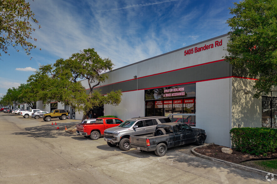 Primary Photo Of 5405 Bandera Rd, San Antonio Light Distribution For Lease