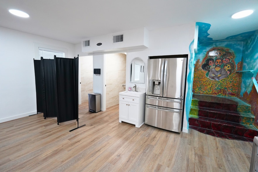 More Photos Of 10402 Pillot St, Jacinto City Religious Facility For Sale