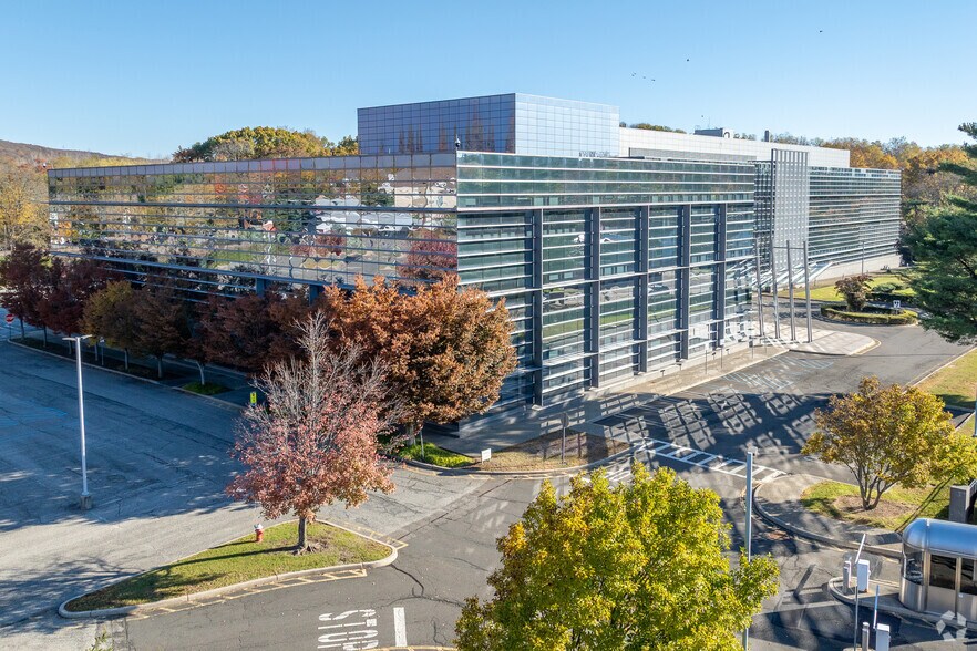 More Photos Of 1 Avon Pl, Suffern Manufacturing For Sale