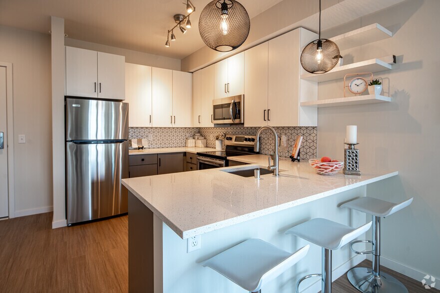 More Photos Of 1725 Nicollet Ave, Minneapolis Apartments For Lease