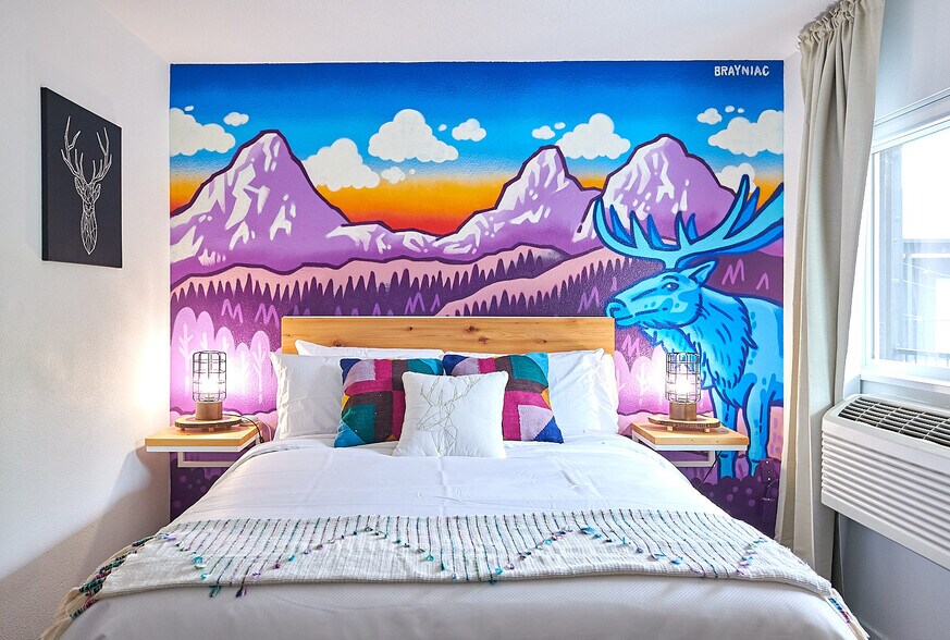 More Photos Of 8355 N Interstate Ave, Portland Hotel For Sale