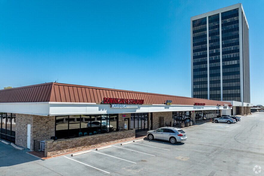 More Photos Of 300 N Coit Rd, Richardson Office For Sale