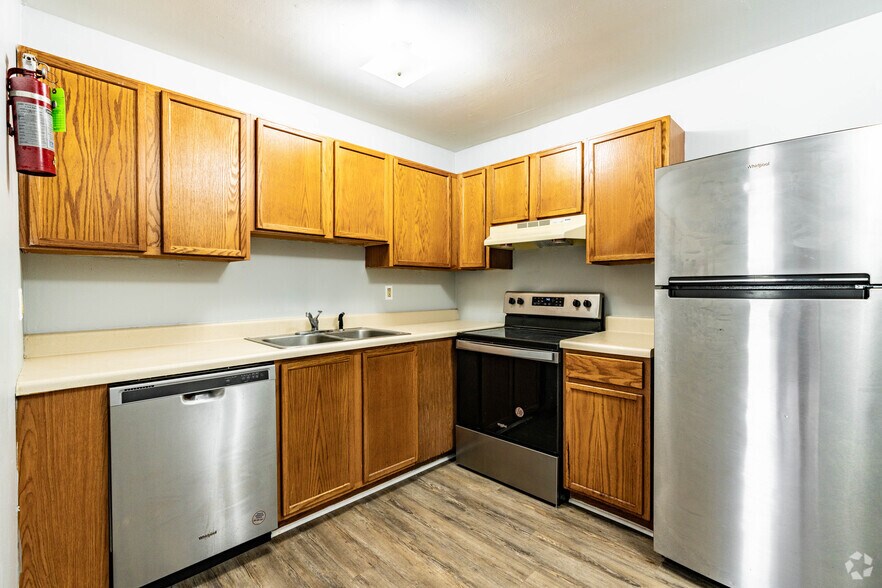 More Photos Of 1351 Avondale Dr, Clarksville Apartments For Sale