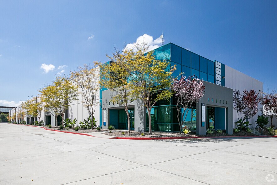 More Photos Of 6995 Calle De Linea, San Diego Manufacturing For Lease