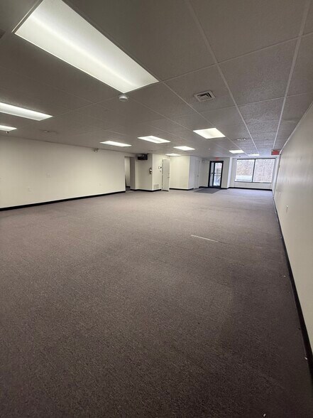 More Photos Of 2331 Route 209, Sciota Office For Lease