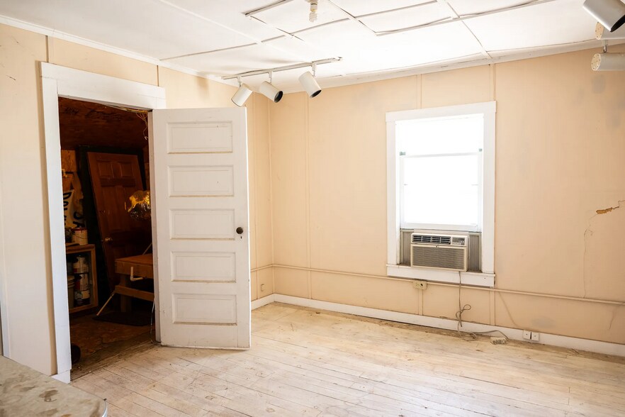 More Photos Of 396 Main st, Camp Verde Restaurant For Lease