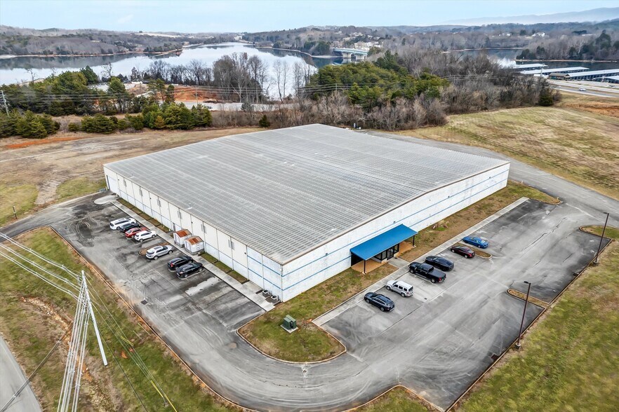 More Photos Of 124 Tellico Port Rd, Vonore Warehouse For Sale