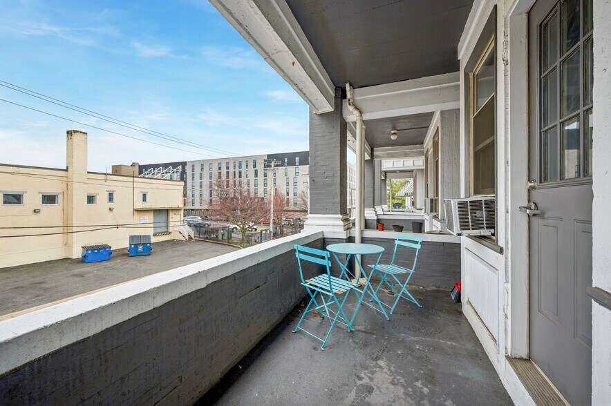 More Photos Of 2-8 S 46th St, Philadelphia Apartments For Sale