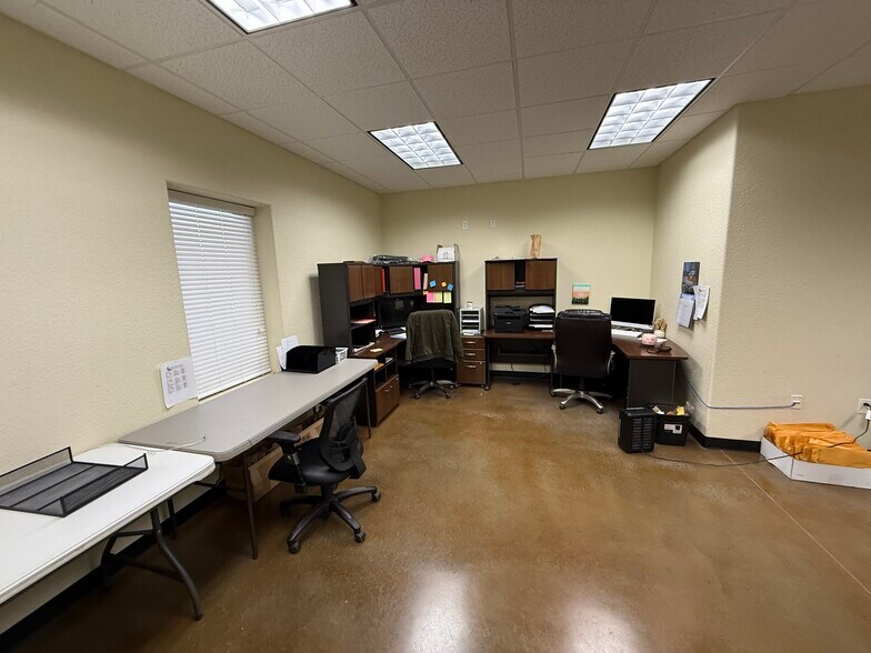 More Photos Of 1207 NW Mustang Dr, Andrews Warehouse For Sale