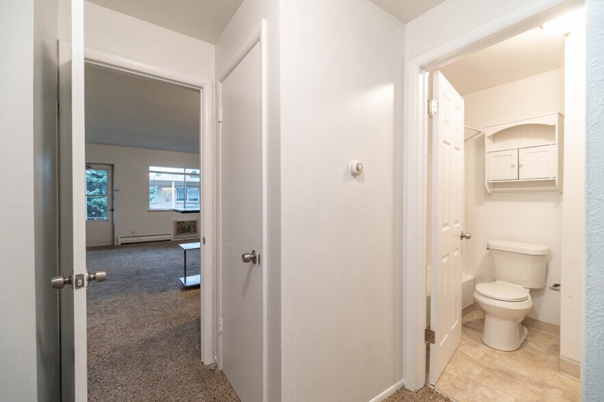More Photos Of 5944 S Datura St, Littleton Apartments For Sale