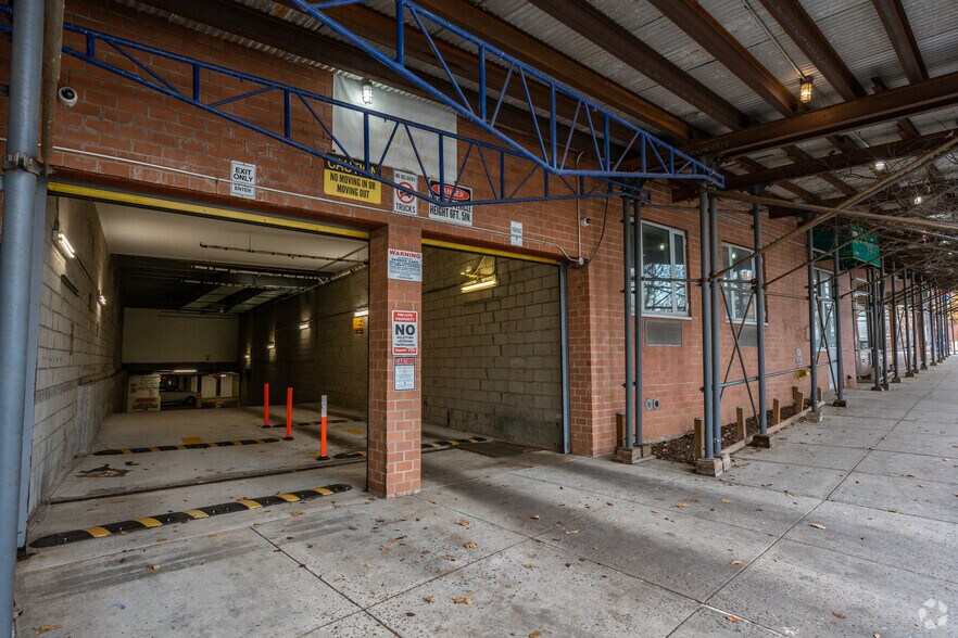 More Photos Of 63-14 Queens Blvd, Woodside Apartments For Lease