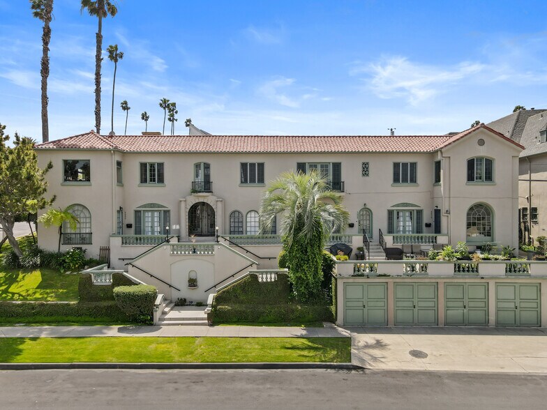 More Photos Of 3600-3624 Country Club Dr, Los Angeles Apartments For Sale