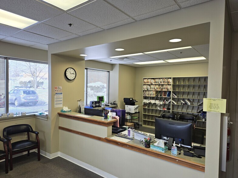 More Photos Of 1065 Andrew Dr, West Chester Flex For Lease