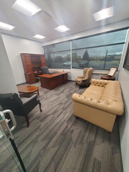 More Photos Of 440 Renaissance Dr, Saint Joseph Medical For Lease