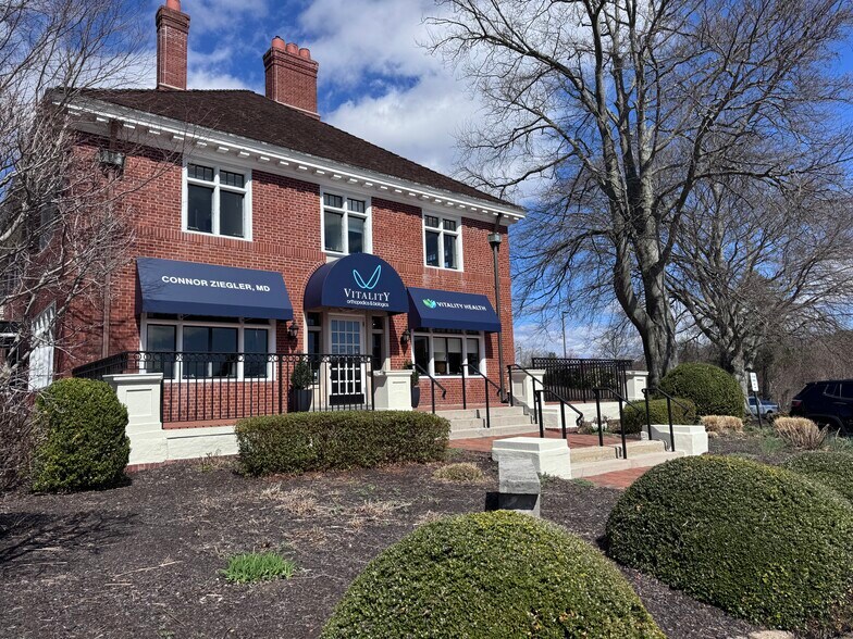 More Photos Of 700-720 Hopmeadow St, Simsbury Unknown For Lease