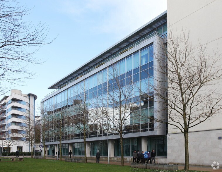 More Photos Of 10 Canons Way, Bristol Office For Sale