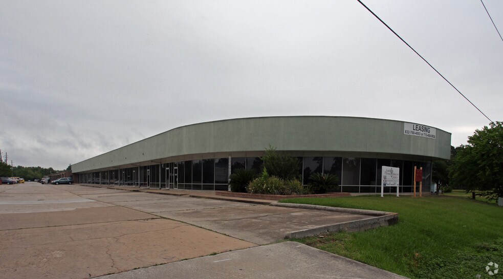 Primary Photo Of 2530 Old Louetta Loop, Spring Warehouse For Lease