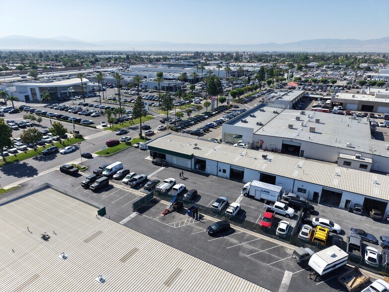 More Photos Of 5403 Gasoline Alley Dr, Bakersfield Industrial For Lease