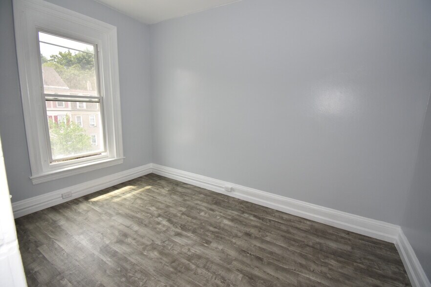 More Photos Of 701 Northampton St, Easton General Retail For Sale