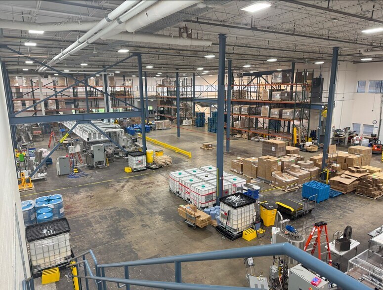 More Photos Of 34 River Rd, Essex Junction Warehouse For Lease