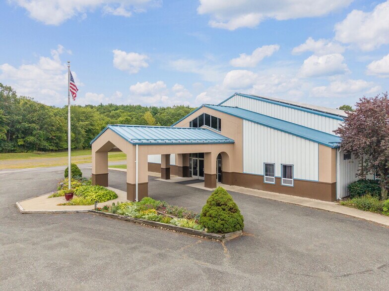 More Photos Of 1688 Us-9, Castleton On Hudson Specialty For Sale