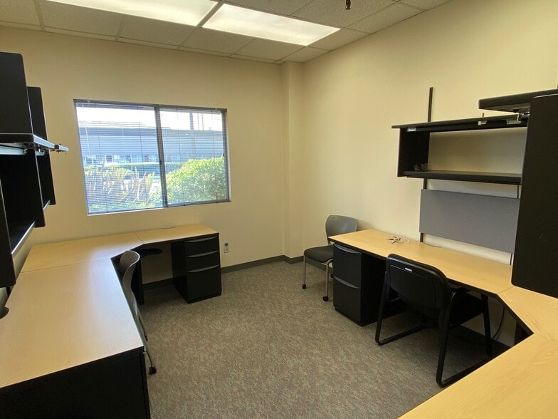 More Photos Of 6780 Cortona Dr, Goleta Manufacturing For Sale