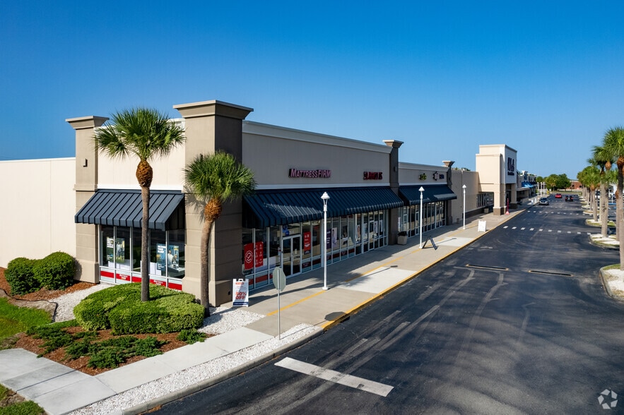 Primary Photo Of 780 E Merritt Island Cswy, Merritt Island Unknown For Lease