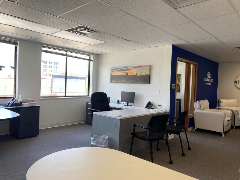 More Photos Of 1 Broadway, Denver Unknown For Lease