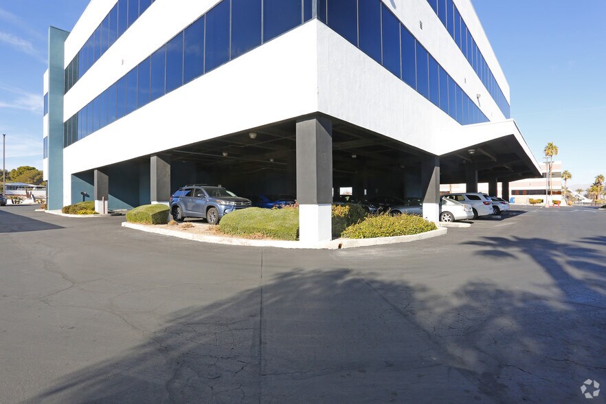 More Photos Of 4560 S Decatur Blvd, Las Vegas Office Residential For Lease