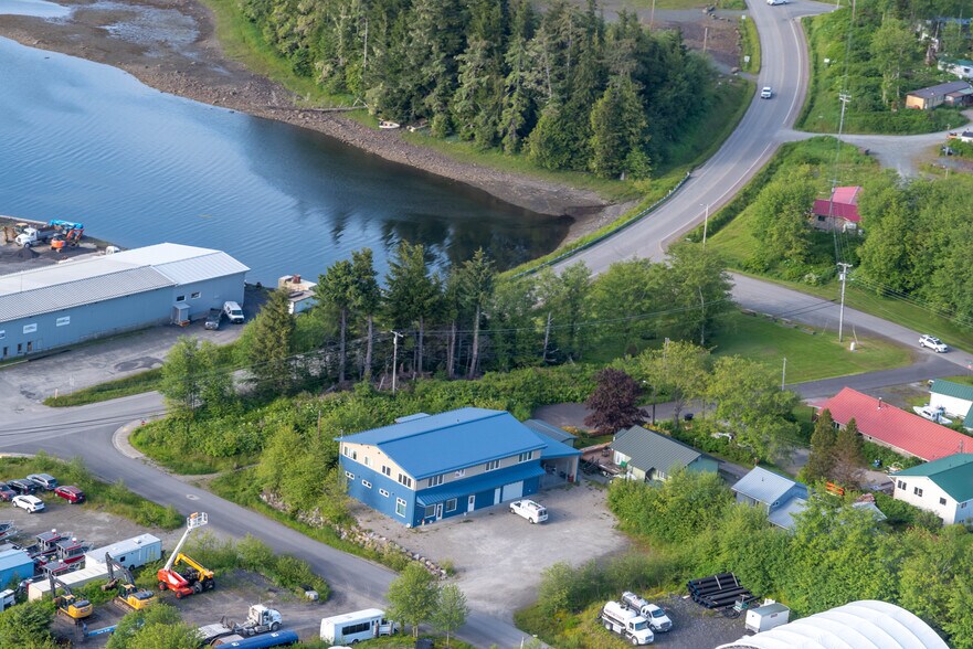 More Photos Of 400 JS Dr, Craig Flex For Sale