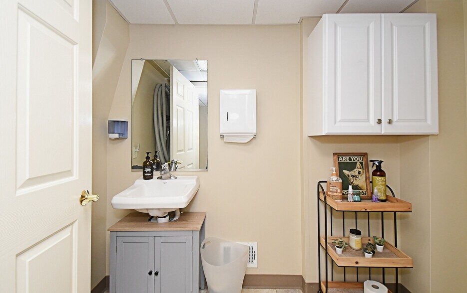 More Photos Of 206 N Main St, Souderton Freestanding For Sale