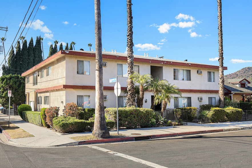 Primary Photo Of 5055 Shearin Ave, Los Angeles Apartments For Sale