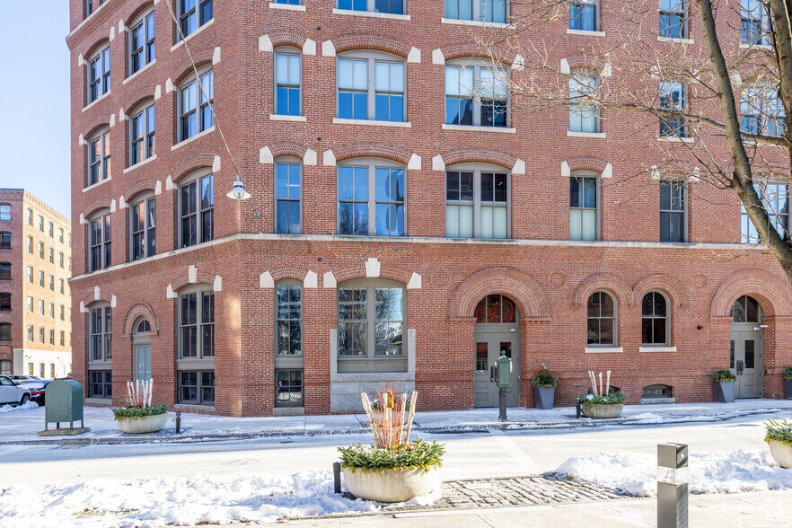 More Photos Of 35 Channel Center St, Boston Office Residential For Lease