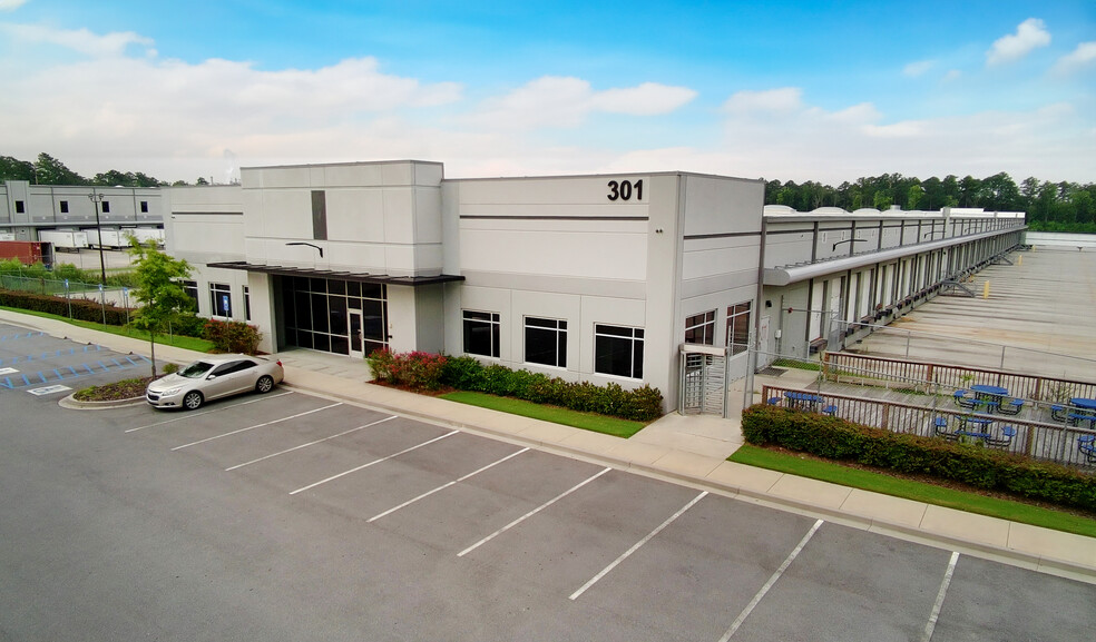 Primary Photo Of 301 Little Hearst Pky, Port Wentworth Truck Terminal For Lease