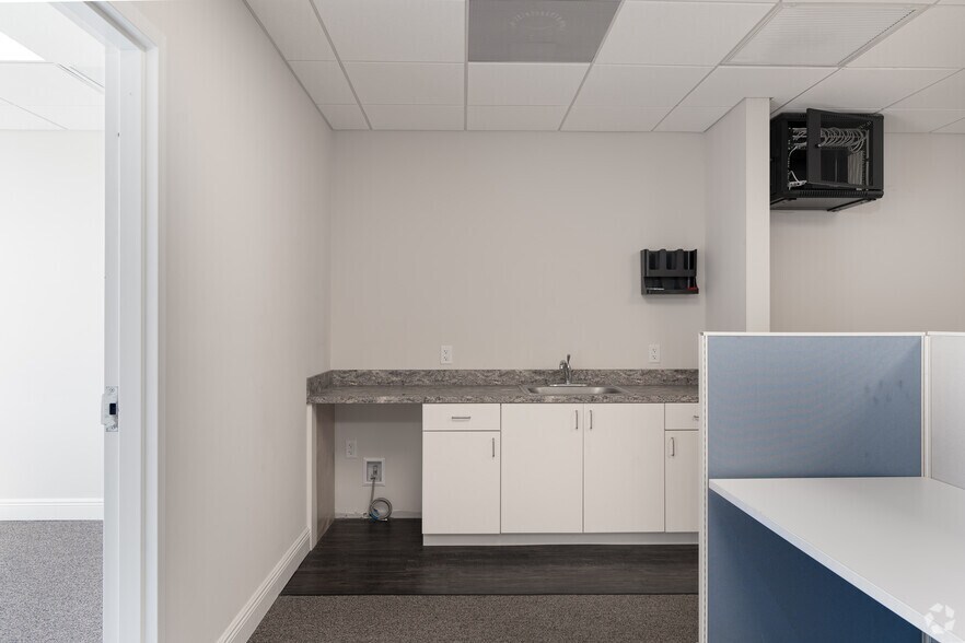 More Photos Of 500 Gulfstream Blvd, Delray Beach Office For Lease