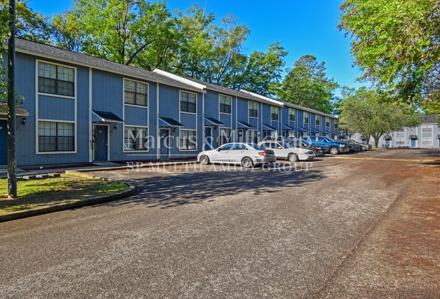 Primary Photo Of 132 Dixie Dr, Tallahassee Apartments For Sale