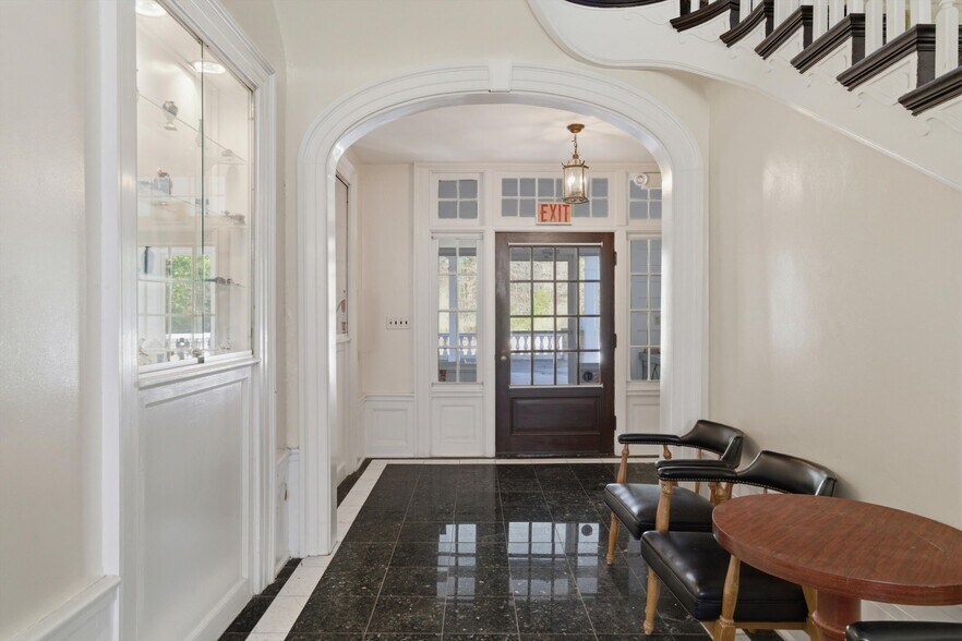 More Photos Of 2255 Ballston Ave, Saratoga Springs Restaurant For Sale