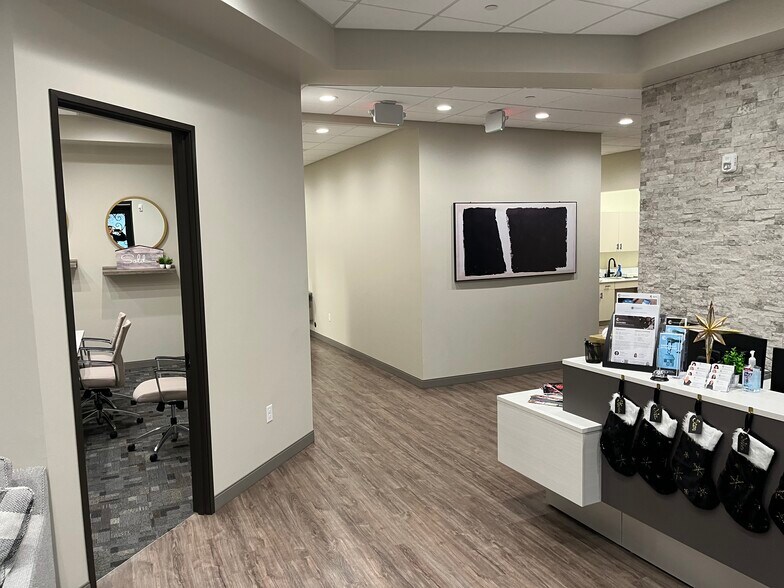 More Photos Of 2751 S Stonebridge Dr, McKinney Medical For Sale