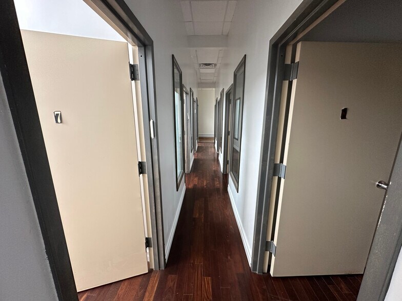 More Photos Of 12415 Metropolitan Ave, Kew Gardens General Retail For Lease