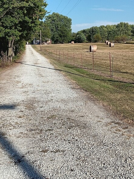 More Photos Of 12229 Hammer Rd, Neosho Land For Sale