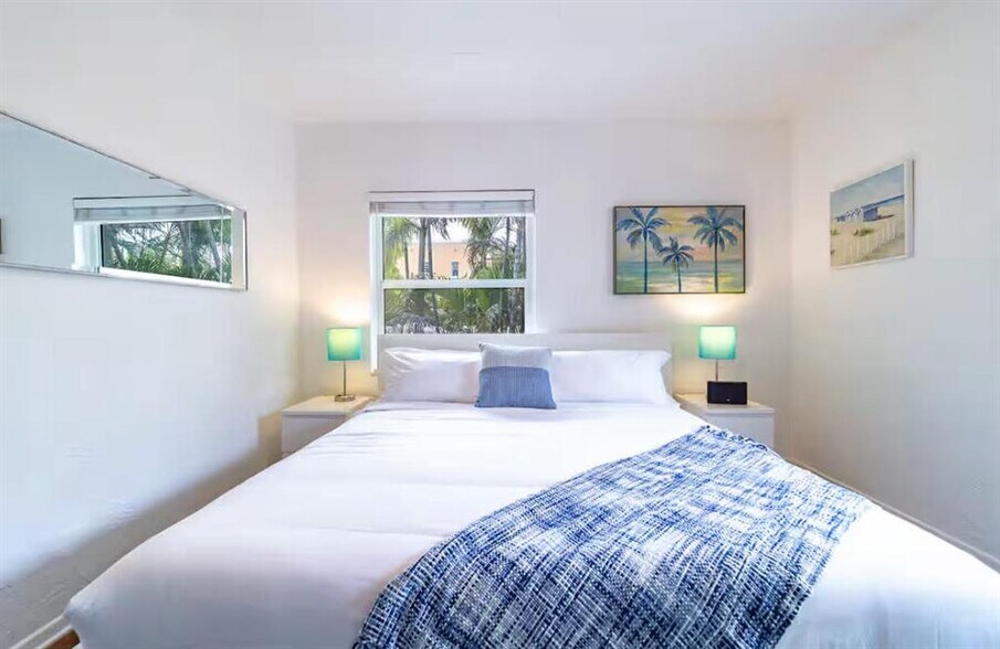 More Photos Of 2617 NE 13th Ct, Fort Lauderdale Apartments For Sale
