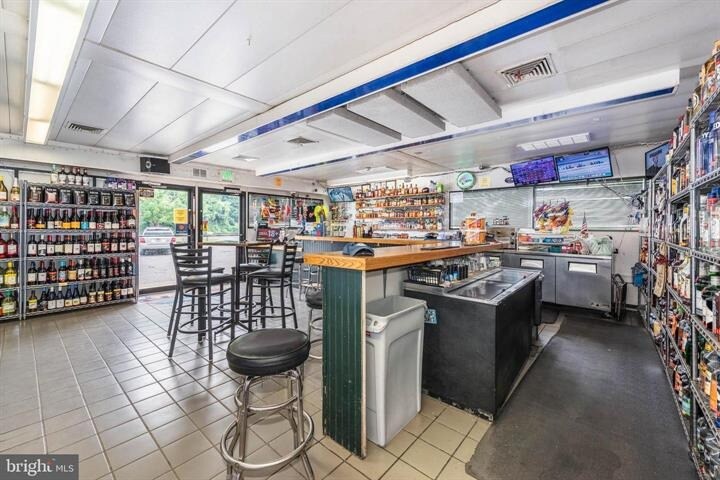 More Photos Of 19308 York Rd, Parkton Flex For Sale