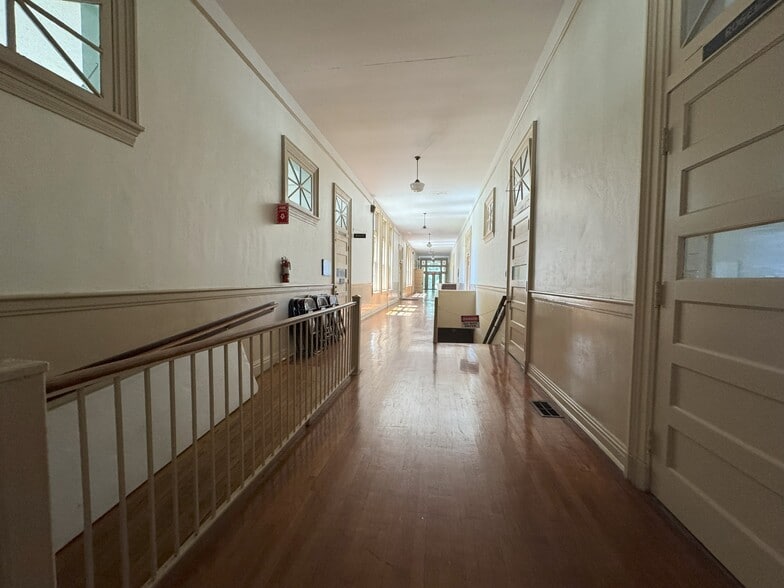 More Photos Of 1017 N Sanga Rd, Cordova Specialty For Sale