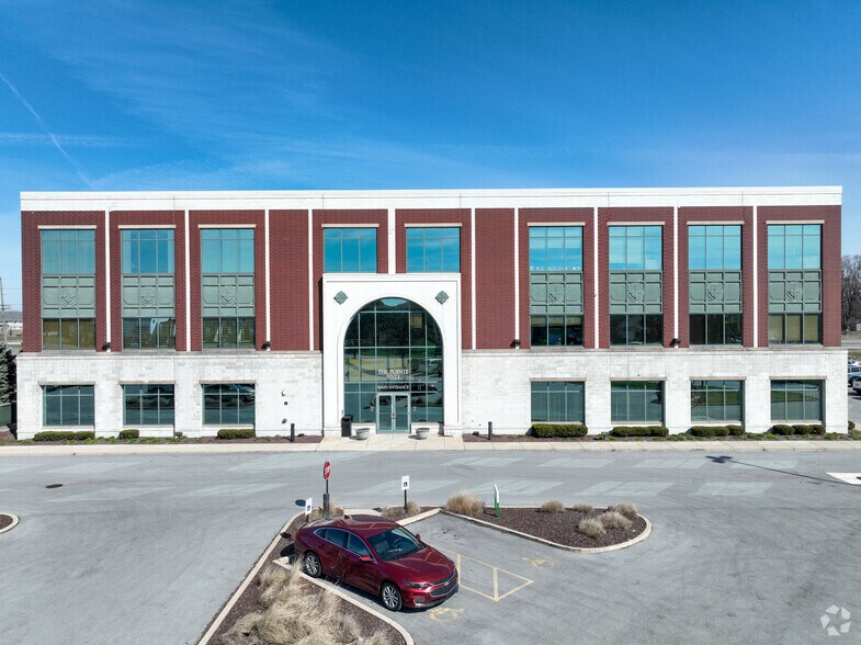 More Photos Of 5521 W Lincoln Hwy, Schererville Medical For Sale