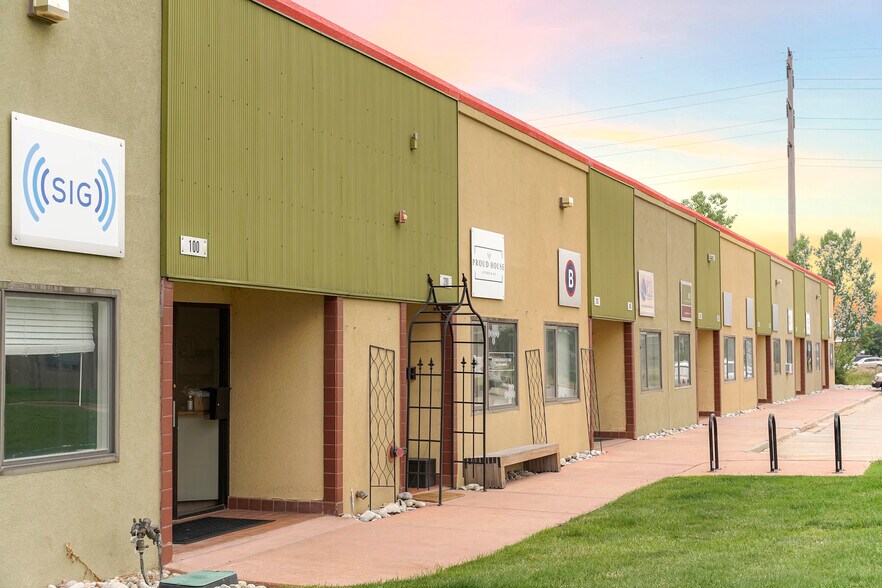 More Photos Of 2805-2825 Wilderness Pl, Boulder Warehouse For Lease