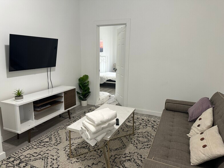 More Photos Of 450 1st St, Hoboken Apartments For Lease