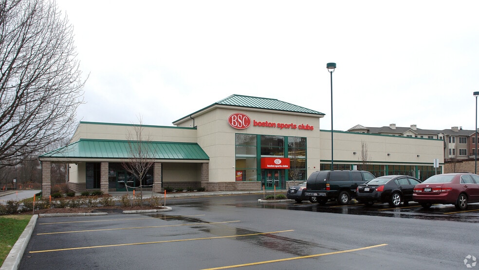 Primary Photo Of 131 Pitman St, Providence Freestanding For Lease